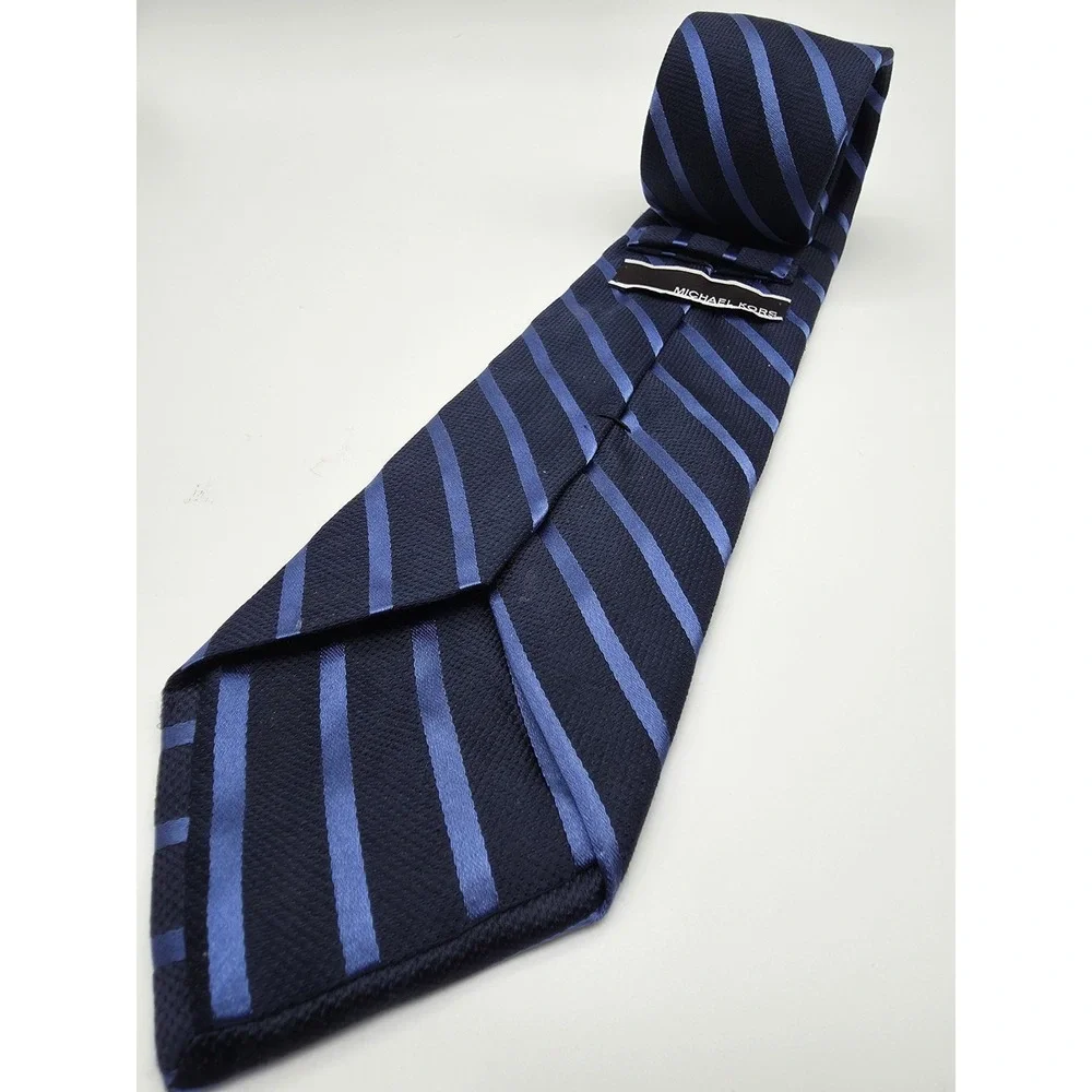 Michael Kors Blue Stripped 100% Silk Mens Extra Long Tie Made In USA 64